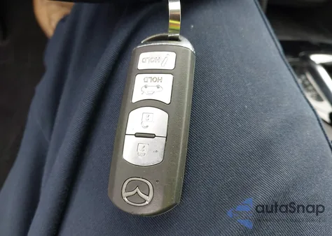 2015 Mazda 3 Touring z USA, uszkodzony, nr VIN 3MZBM1V79FM179845